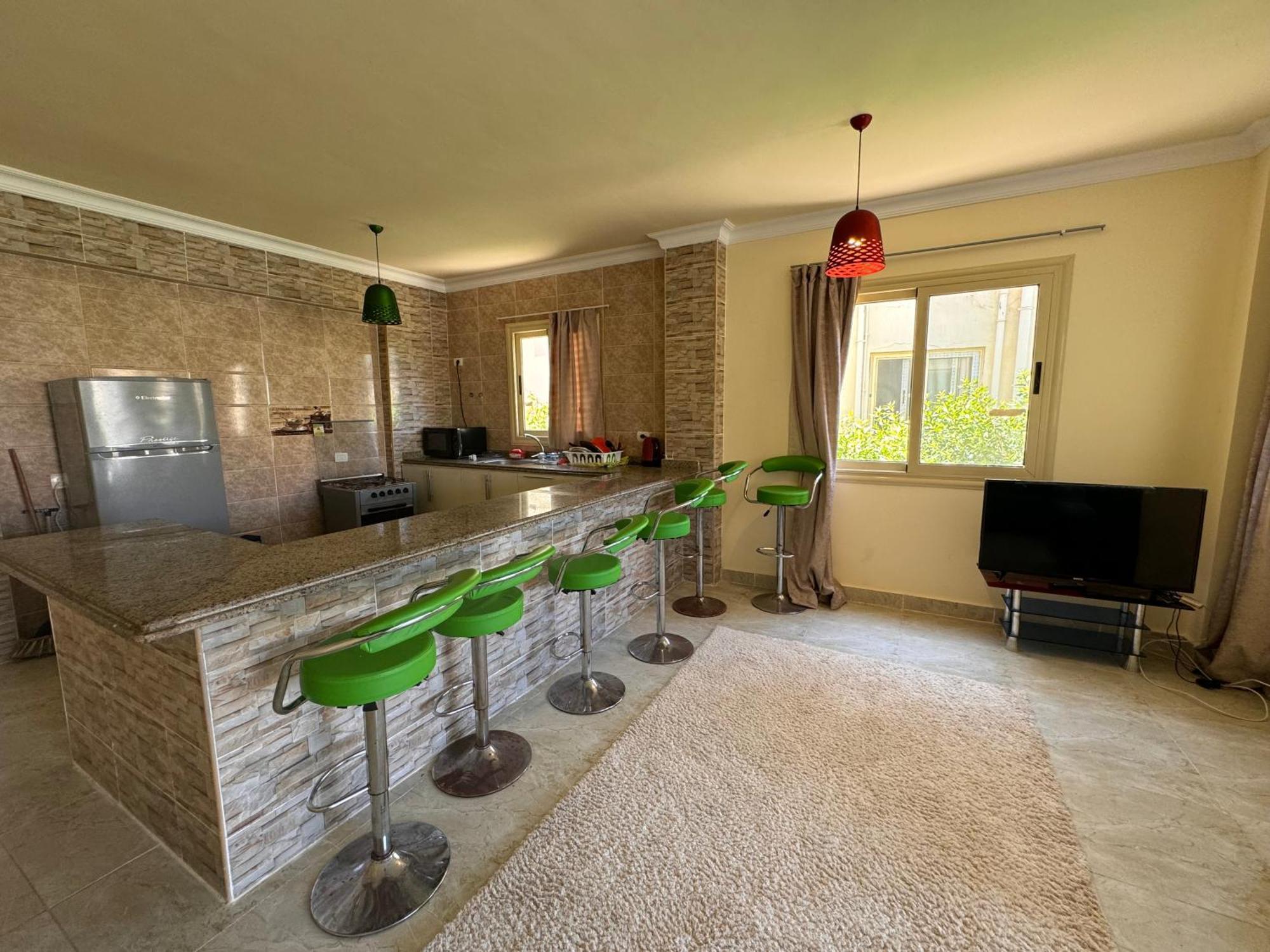Cozy 3bd In Stella Heights - North Coast ستيلا هايتس الساحل الشمالي Hébergement de vacances *